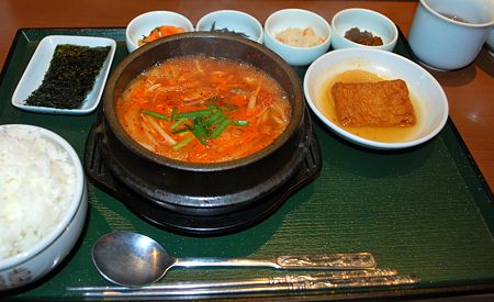 神戸庁舎24Ｆ百済　キムチチゲ