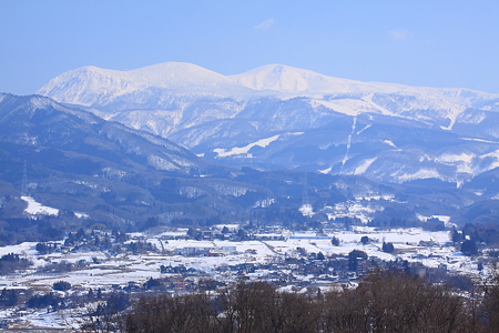 この山の先で・・・(涙)
