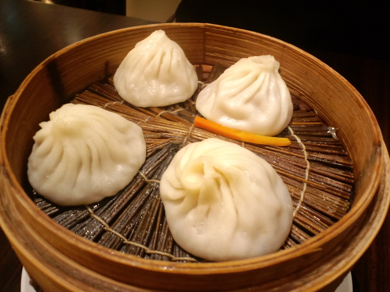 南翔饅頭店の小籠包