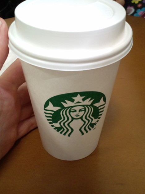 スタバで温かい飲み物求めて 写真共有サイト フォト蔵