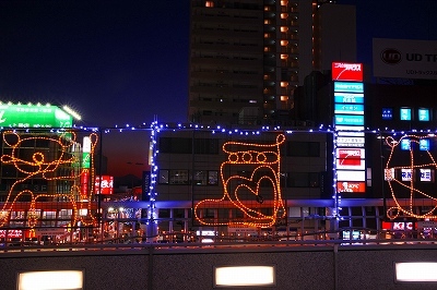 駅前4