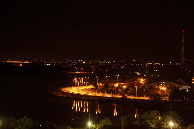 ホテルから　琵琶湖の夜景